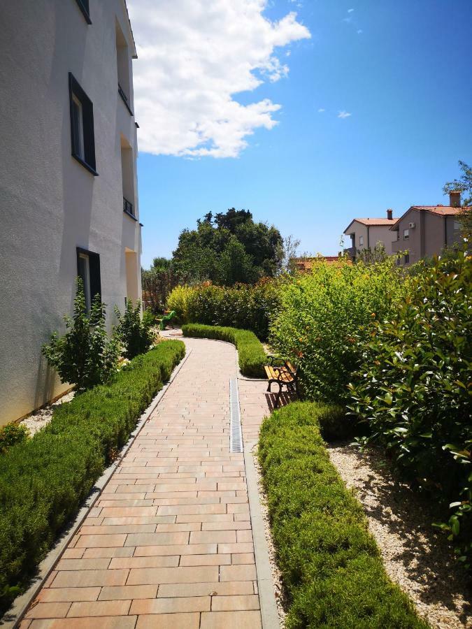 Villa Anja 2Nd Floor Peroj Exterior foto
