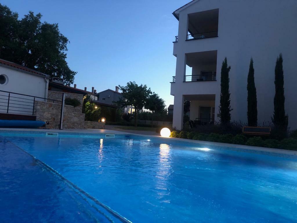 Villa Anja 2Nd Floor Peroj Exterior foto
